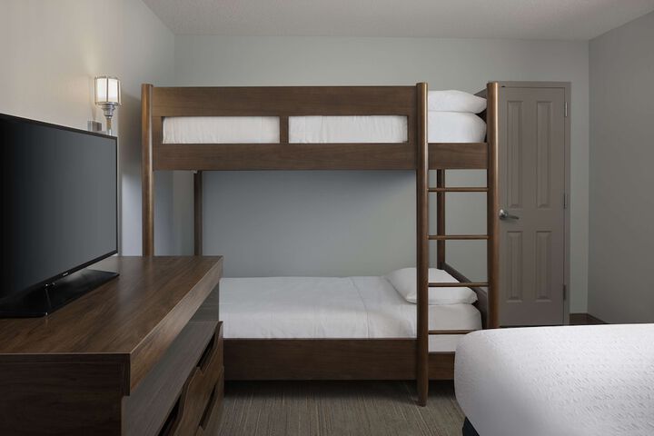 Room 14 of 88