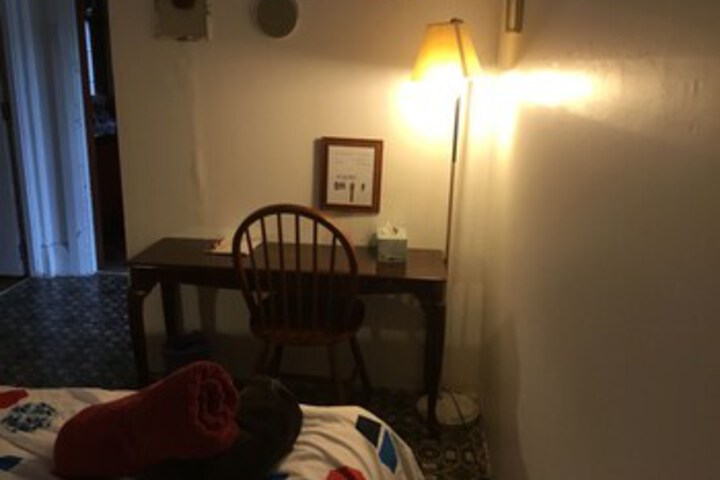 Room 59 of 180