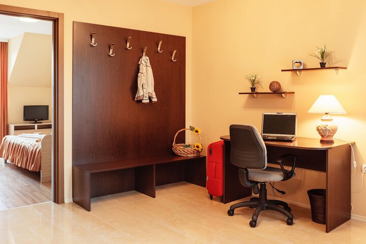 In-room business center