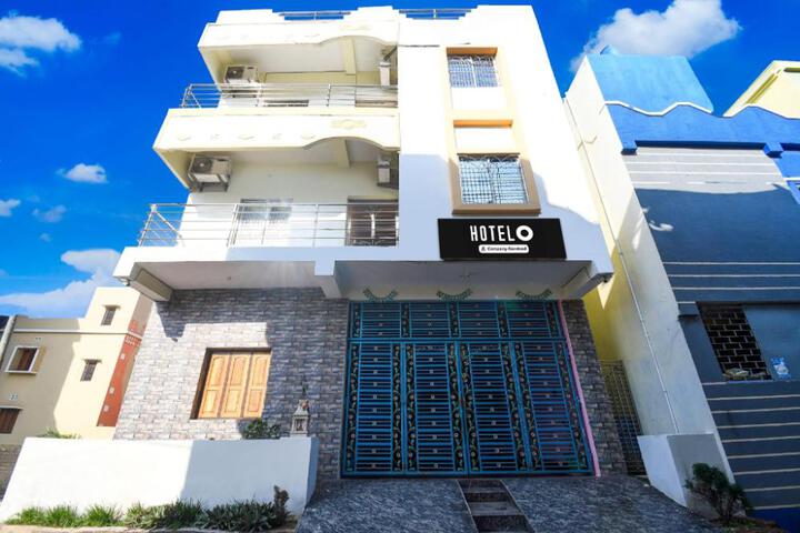 Hotel O Sarvodaya Nagar Near Railway Station