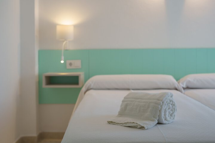 Room 10 of 69