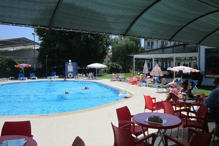 Pool Hotel