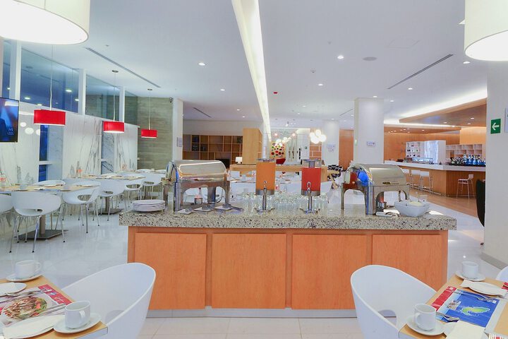 Dining Photos