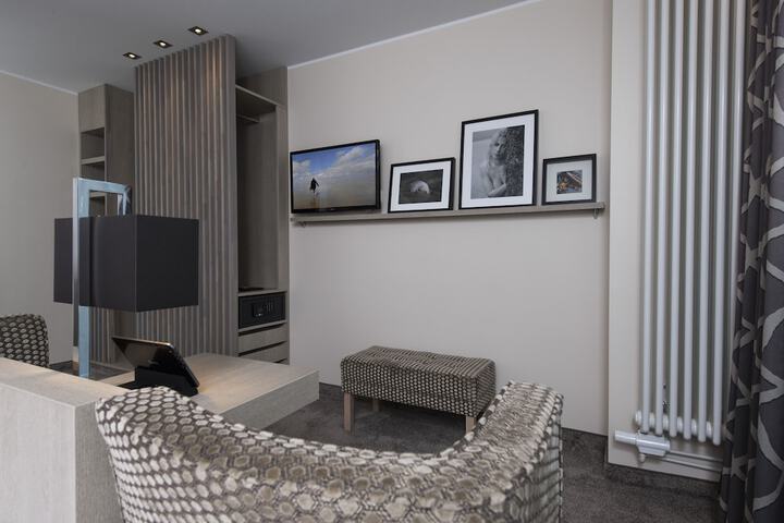 Room 20 of 38