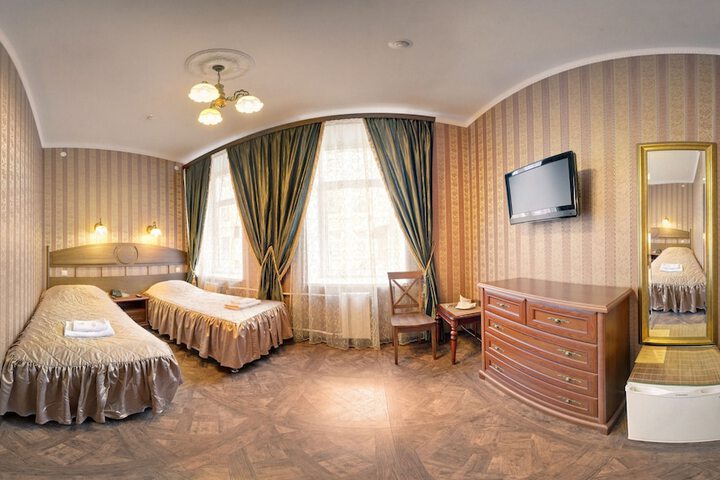 Room 10 of 58