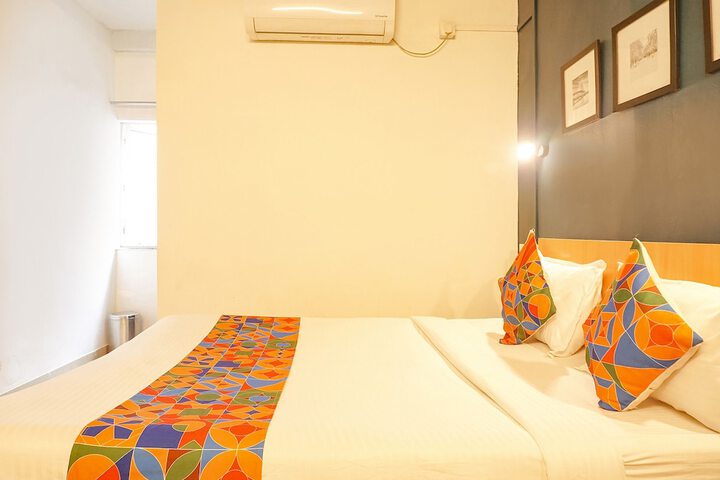 Room 21 of 37