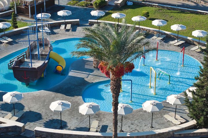 Pool 88 of 212