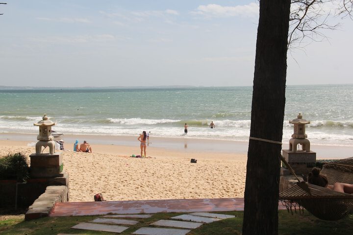 Beach 80 of 127