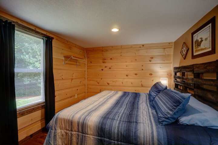Room 3 of 24