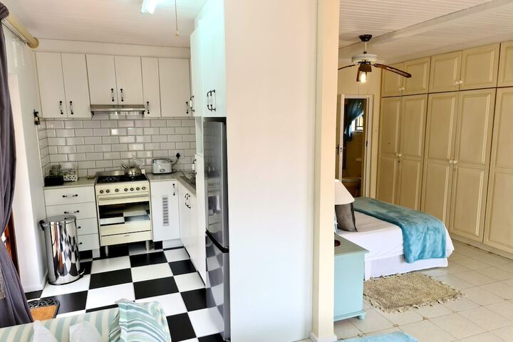 Room 9 of 47