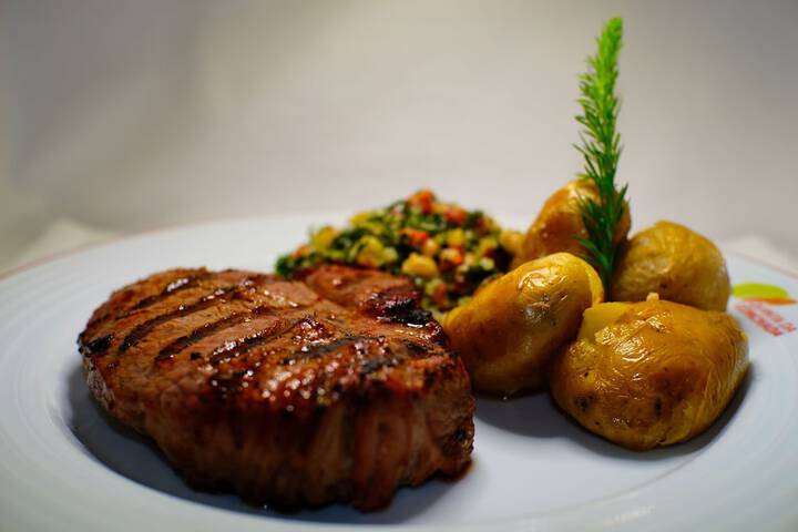 Dining 59 of 79