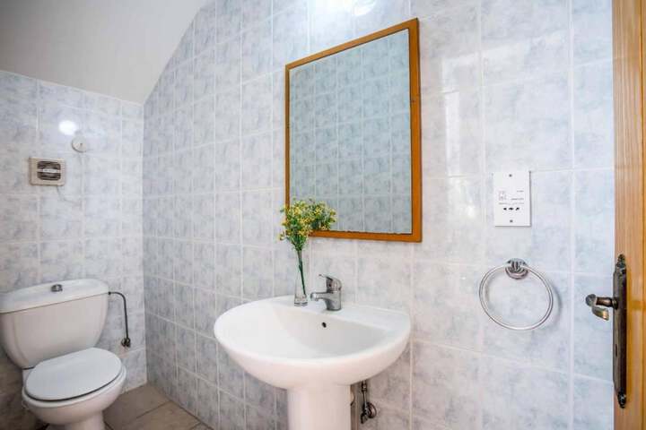 Room 18 of 26