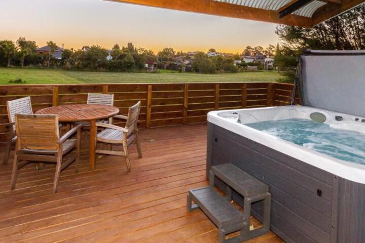 The Station - Ohakune Holiday Home