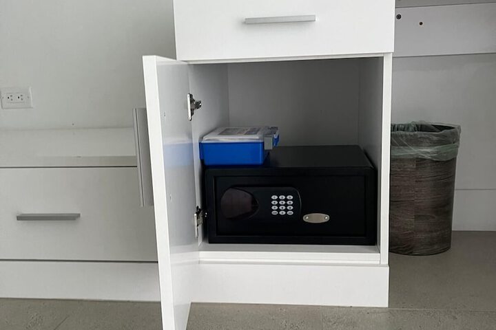 Room 14 of 59