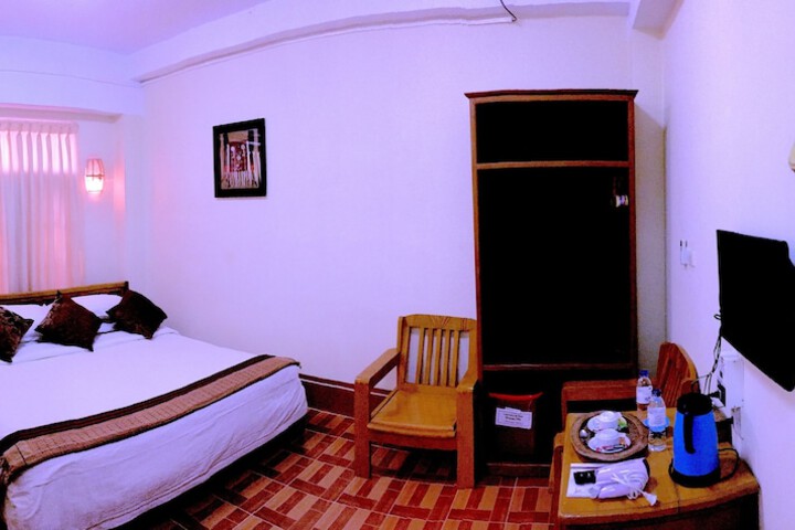 Room 21 of 78