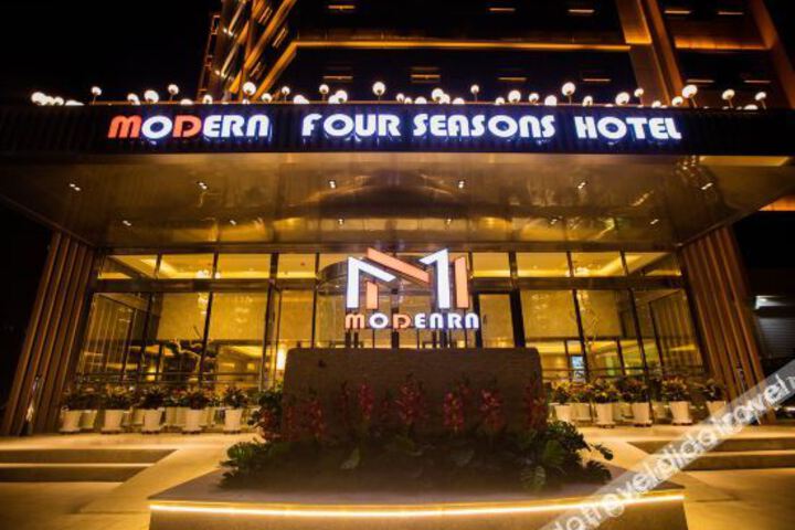 Hotel 9 of 32