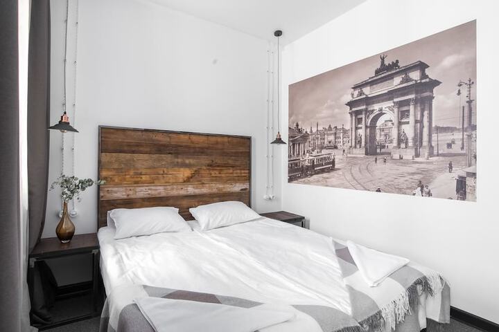 Room 1 of 29