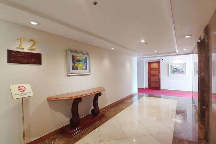 Ballroom/Hall 88 of 106