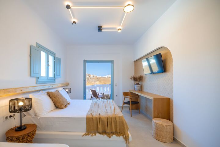 Room 4 of 71
