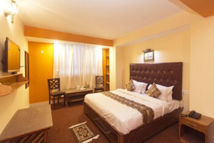 Room 22 of 26
