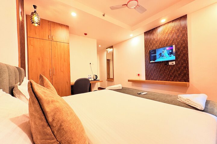Room 50 of 72