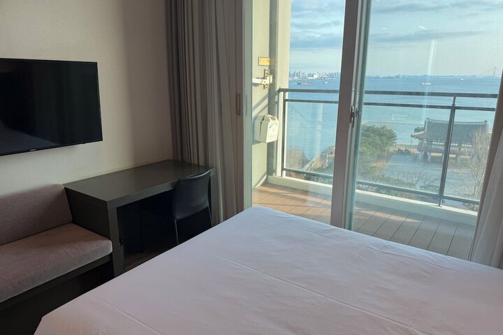 Room 20 of 46