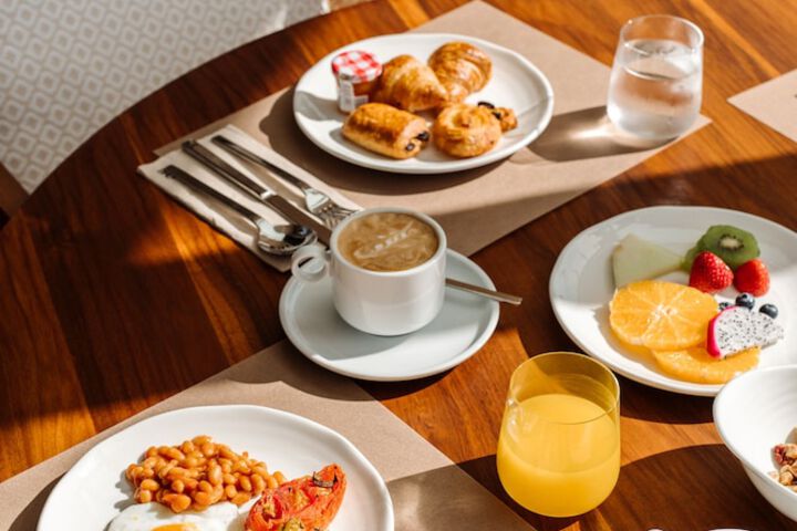 Breakfast/Coffee Service 87 of 122