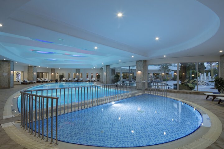 Pool 42 of 121