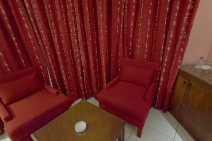 Room 12 of 23