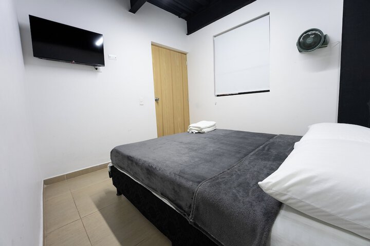 Room 15 of 72
