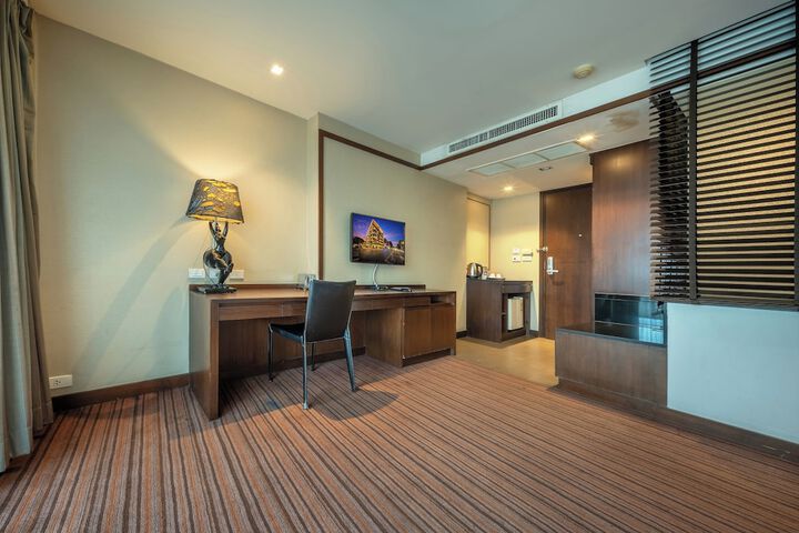 Room 80 of 127