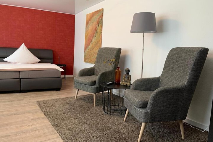 Room 14 of 48