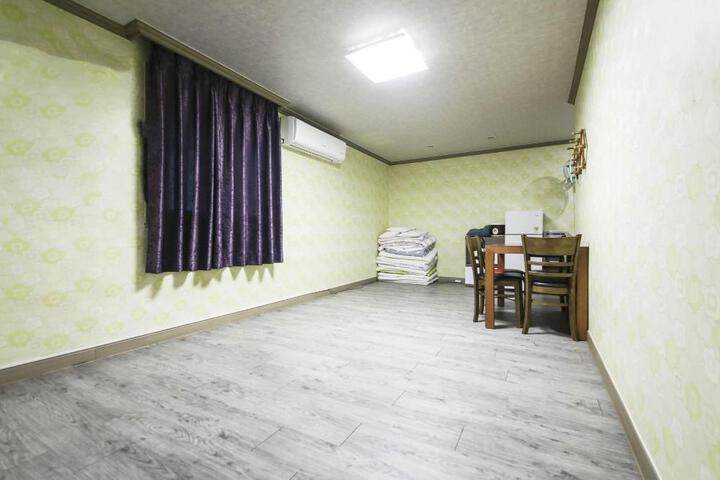 Boryeong (Daecheon) Gyeongdong Motel