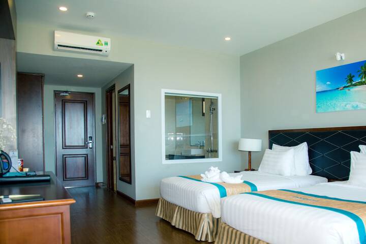 Room 21 of 99