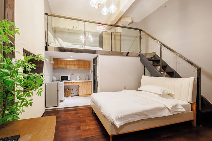 Room 74 of 140