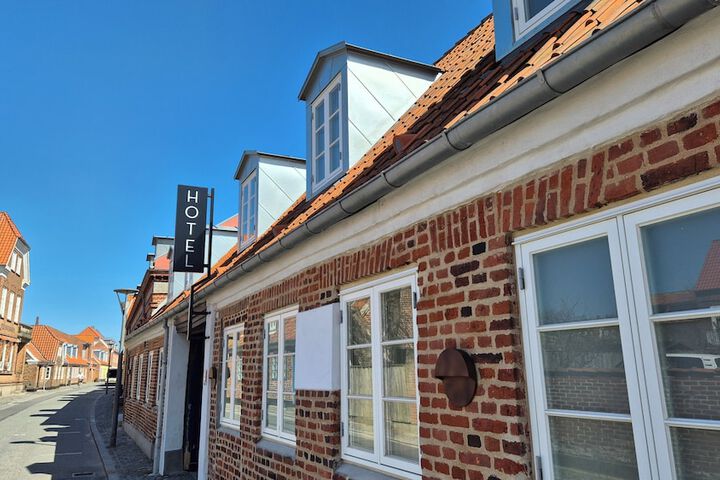 Exterior of Jacobs Hotel