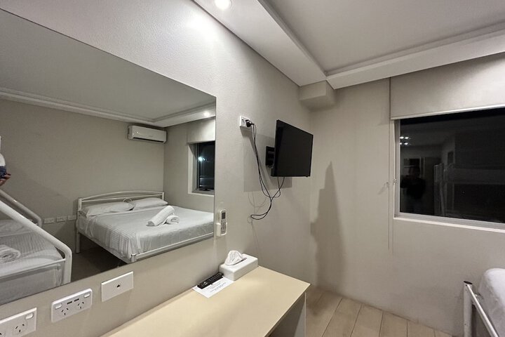 Room 17 of 52