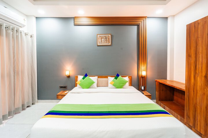 Room 19 of 51
