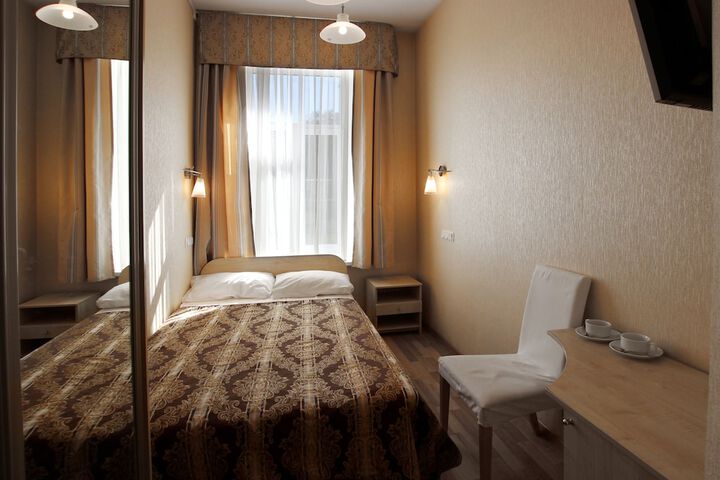 Room 4 of 57
