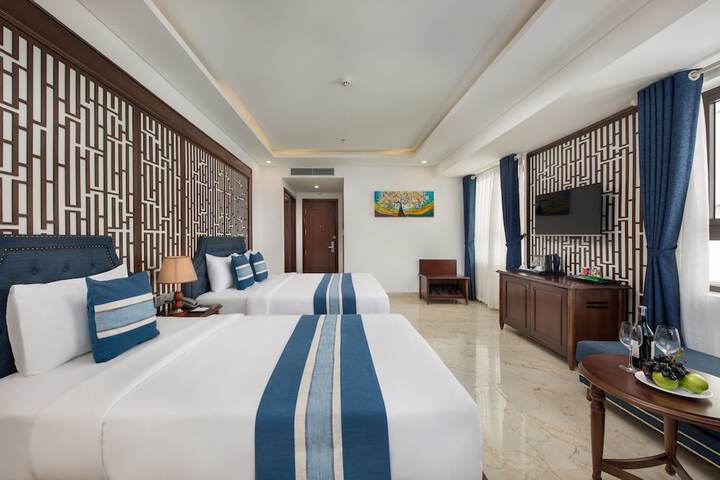 Room 21 of 82