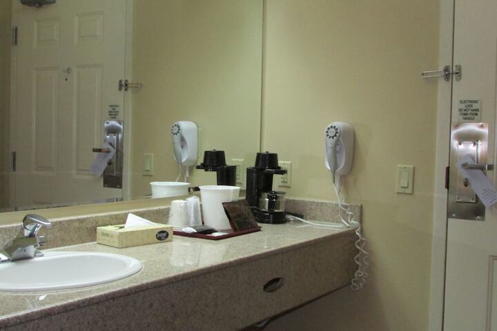 Bathroom sink