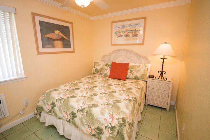 Room 6 of 67