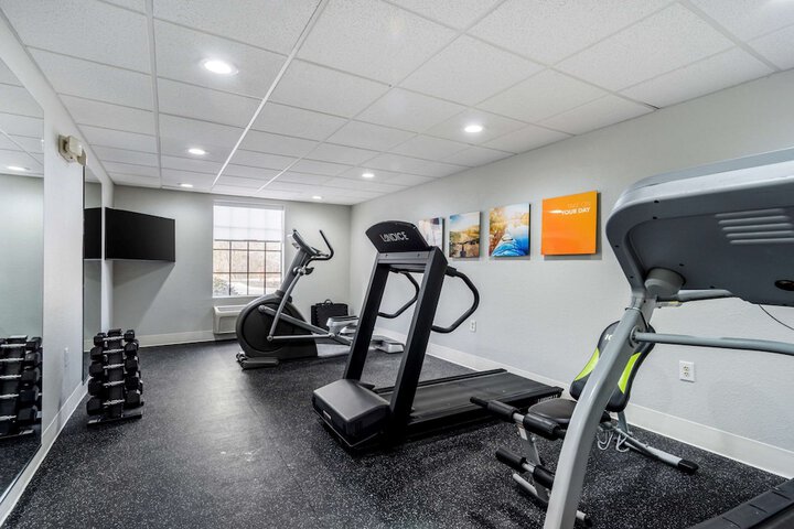 Hotel Gym Photos