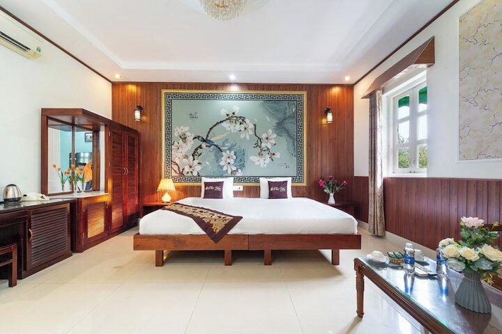 Room 25 of 65