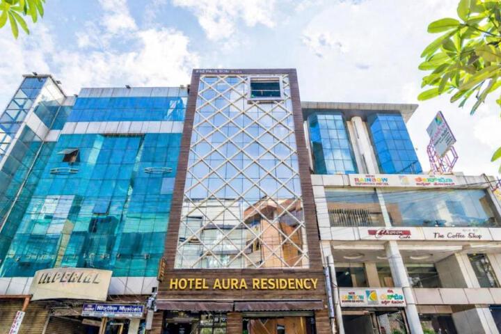 Hotel Aura Residency