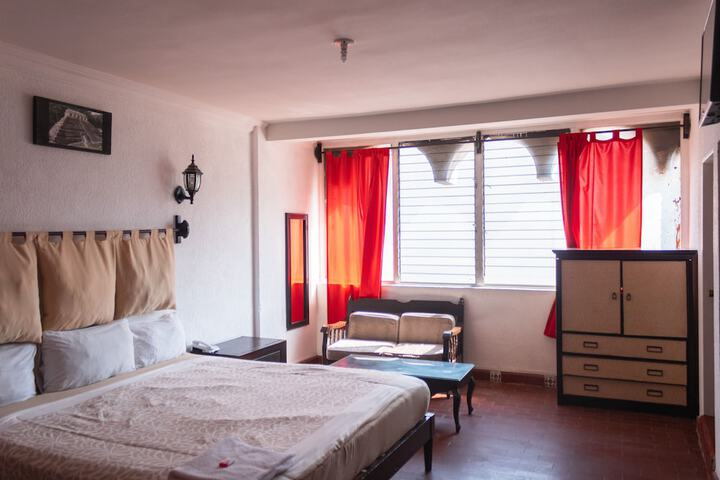 Room 21 of 27