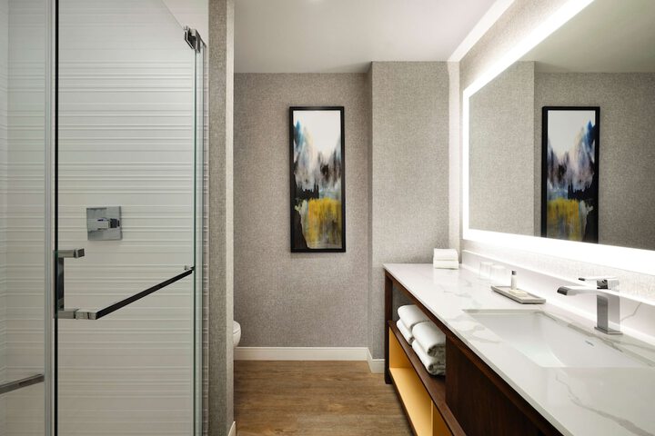 Bathroom shower