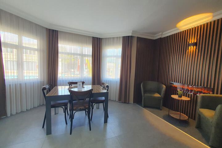 Room 29 of 154