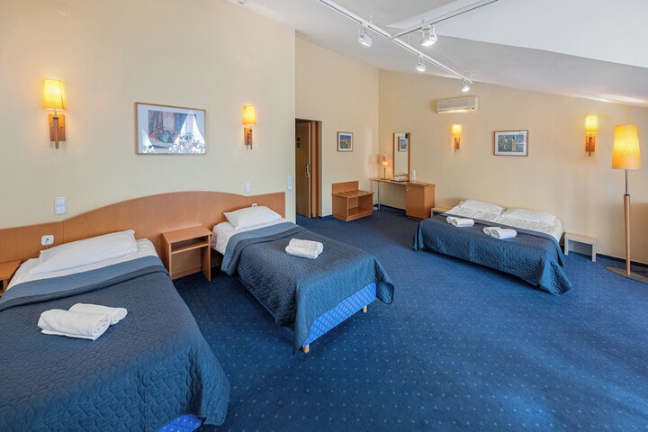 Room 20 of 75