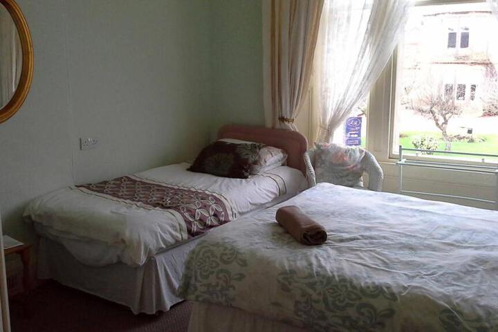 CHALMERS BED BREAKFAST